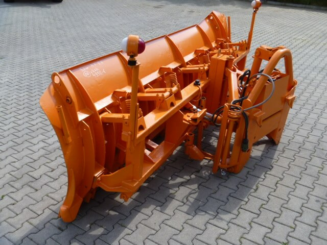 Unimog Schneepflug - Schneeschild Schmidt MF5.3 - Snow plough: picture 3 Unimog Schneepflug - Schneeschild Schmidt MF5.3 - Snow plough: picture 3