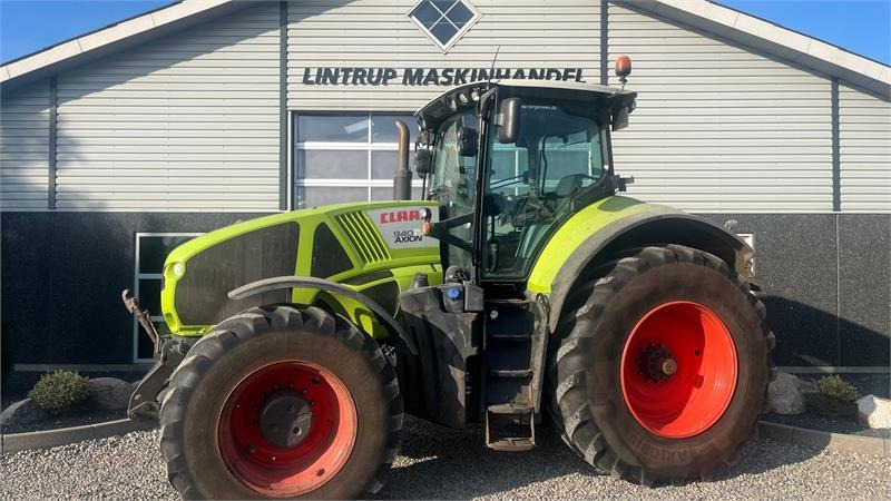 Claas Axion 940 VASK SELV TILBUD i uge 41 CMatic med fro - Farm tractor: picture 1 Claas Axion 940 VASK SELV TILBUD i uge 41 CMatic med fro - Farm tractor: picture 1