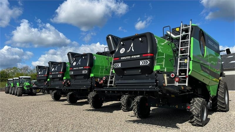 Deutz-fahr 9340 TTV 9340 TTV WARRIOR, New and unused tractor - Farm tractor: picture 3 Deutz-fahr 9340 TTV 9340 TTV WARRIOR, New and unused tractor - Farm tractor: picture 3