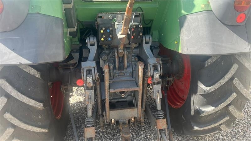 Fendt 410 Vario med frontlæsser. - Farm tractor: picture 4 Fendt 410 Vario med frontlæsser. - Farm tractor: picture 4