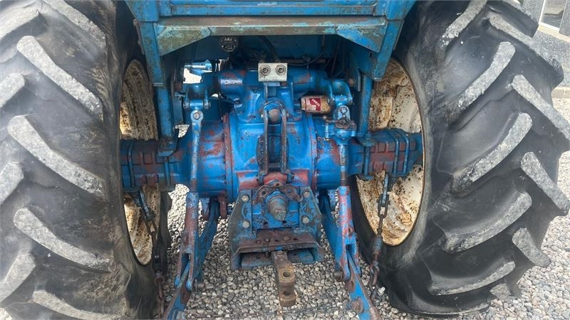 Ford 6700 - Farm tractor: picture 4 Ford 6700 - Farm tractor: picture 4