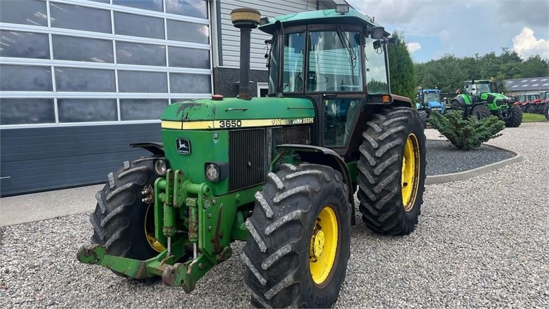John Deere 3650 Med frontlift - Farm tractor: picture 2 John Deere 3650 Med frontlift - Farm tractor: picture 2