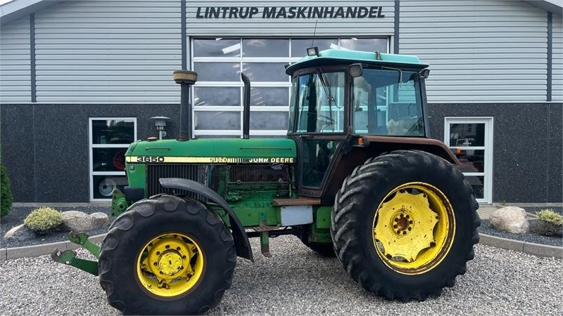 John Deere 3650 Med frontlift - Farm tractor: picture 1 John Deere 3650 Med frontlift - Farm tractor: picture 1