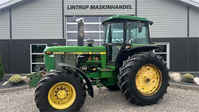 John Deere 4450 med 7,6L motor - Farm tractor: picture 1 John Deere 4450 med 7,6L motor - Farm tractor: picture 1