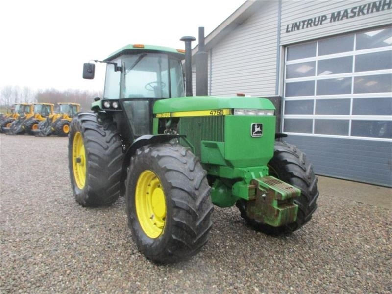 Farm tractor John Deere 4755 En rigtig kraftkarl med den store 7,6L motor: picture 19
