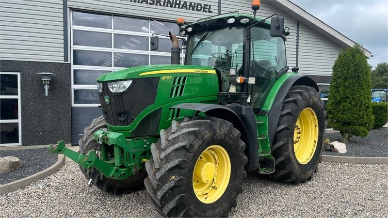 John Deere 6170R AutoPower med frontlift - Farm tractor: picture 2 John Deere 6170R AutoPower med frontlift - Farm tractor: picture 2