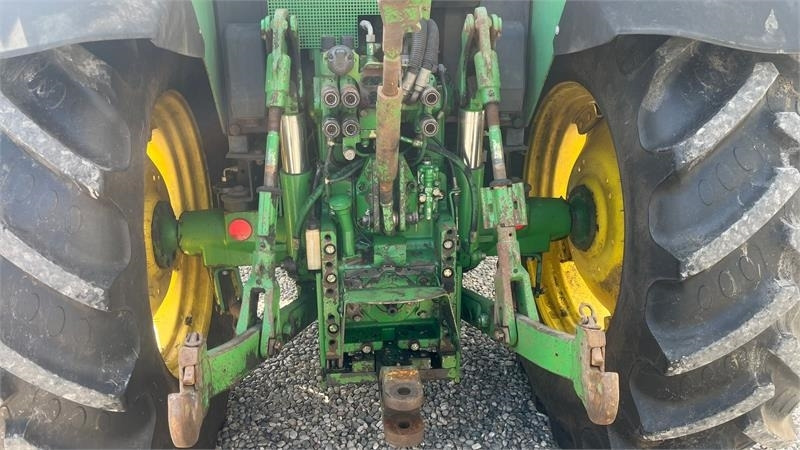 John Deere 6510 Med frontlæsser - Farm tractor: picture 4 John Deere 6510 Med frontlæsser - Farm tractor: picture 4