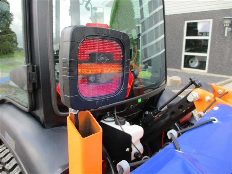 Limas SSP160 Selvlæssende og med lys - Sand/ Salt spreader for Municipal/ Special vehicle: picture 4 Limas SSP160 Selvlæssende og med lys - Sand/ Salt spreader for Municipal/ Special vehicle: picture 4