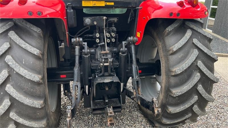 Massey Ferguson 5465 Med frontlift - Farm tractor: picture 5 Massey Ferguson 5465 Med frontlift - Farm tractor: picture 5