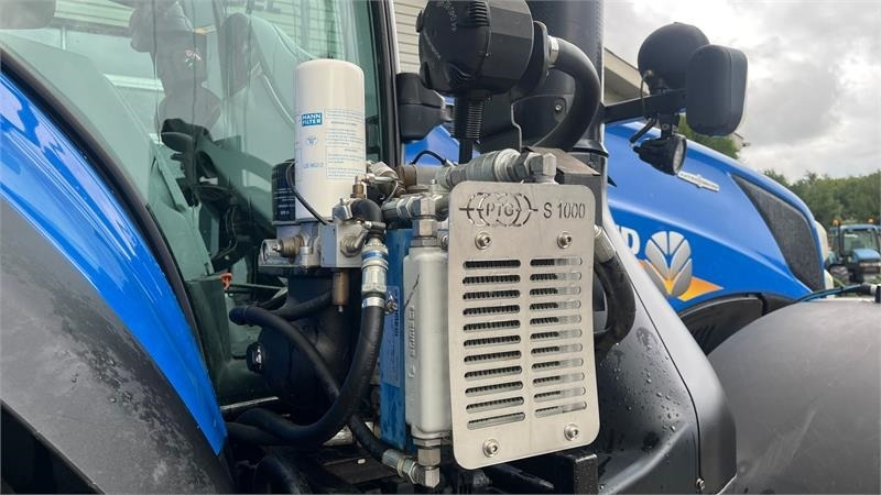 New Holland T7.290 HD Med frontlift - Farm tractor: picture 5 New Holland T7.290 HD Med frontlift - Farm tractor: picture 5