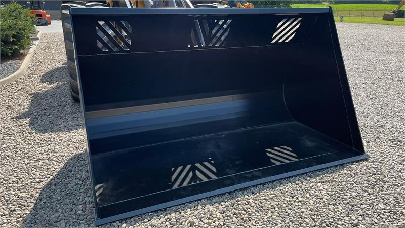 Bucket for Construction machinery SE AB 4m3 skovl med Volvo beslag på. Den er 2.75m: picture 9