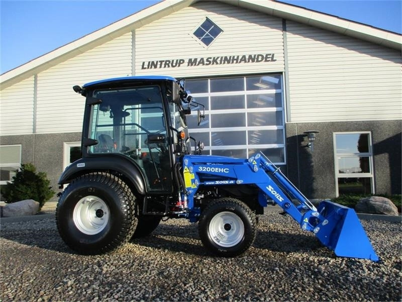 Solis 26 HST Med kabine, Turf hjul og frontlæsser. - Farm tractor: picture 4 Solis 26 HST Med kabine, Turf hjul og frontlæsser. - Farm tractor: picture 4