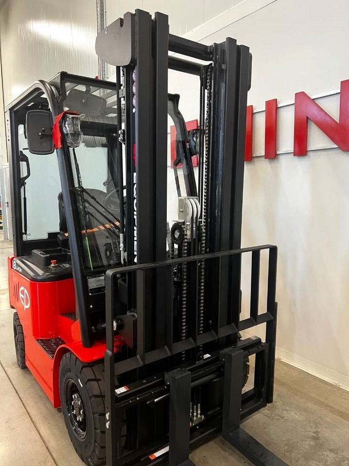 EP EQUIPMENT EFL181 - Electric forklift: picture 4 EP EQUIPMENT EFL181 - Electric forklift: picture 4