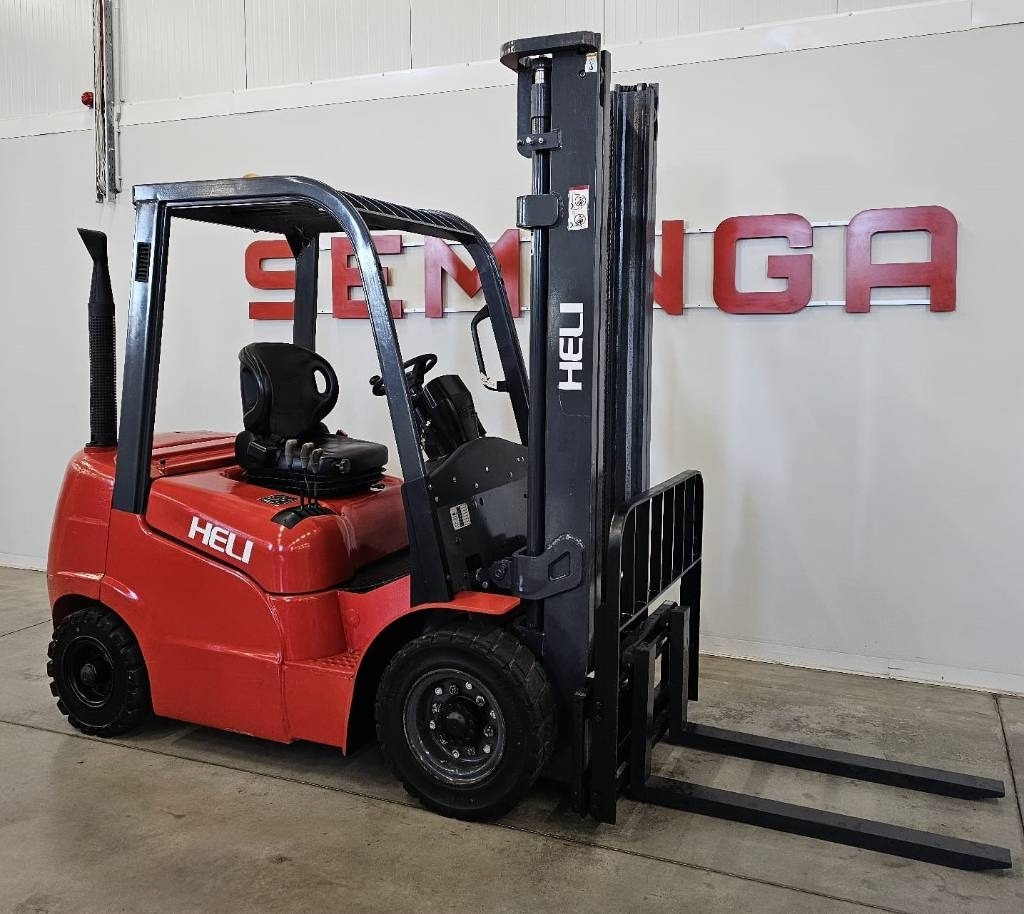 Heli 10053 FD25G - Diesel forklift: picture 1 Heli 10053 FD25G - Diesel forklift: picture 1