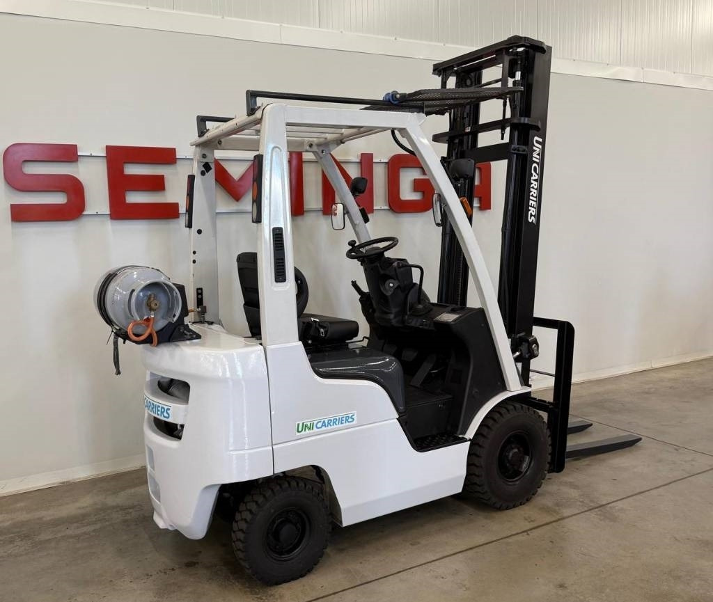 UniCarriers 10783 - P1F1A15D - LPG forklift: picture 3 UniCarriers 10783 - P1F1A15D - LPG forklift: picture 3
