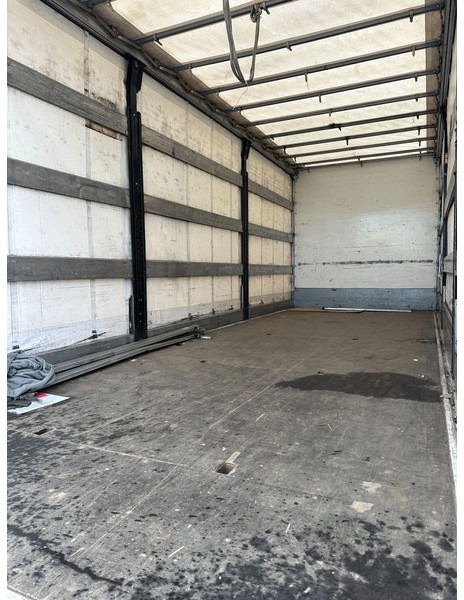 Box truck Mercedes-Benz Atego 1218 bakwagen met laadklep 2000kg!: picture 12 Box truck Mercedes-Benz Atego 1218 bakwagen met laadklep 2000kg!: picture 12