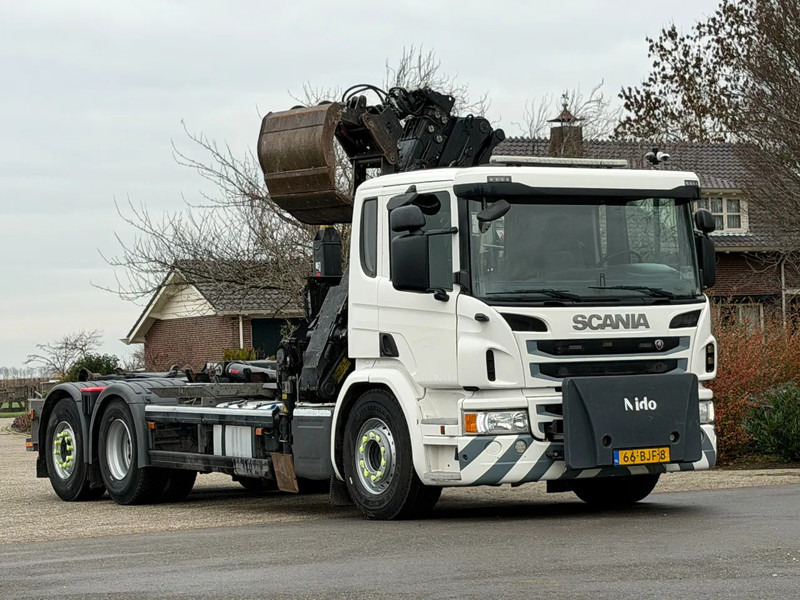 Scania P320 Z-KRAAN/RADIO REMOTE!!HAAK!!TOP 2017!!EURO6!! ZERO EMISSIE 2030!! - Hook lift truck, Crane truck: picture 2 Scania P320 Z-KRAAN/RADIO REMOTE!!HAAK!!TOP 2017!!EURO6!! ZERO EMISSIE 2030!! - Hook lift truck, Crane truck: picture 2