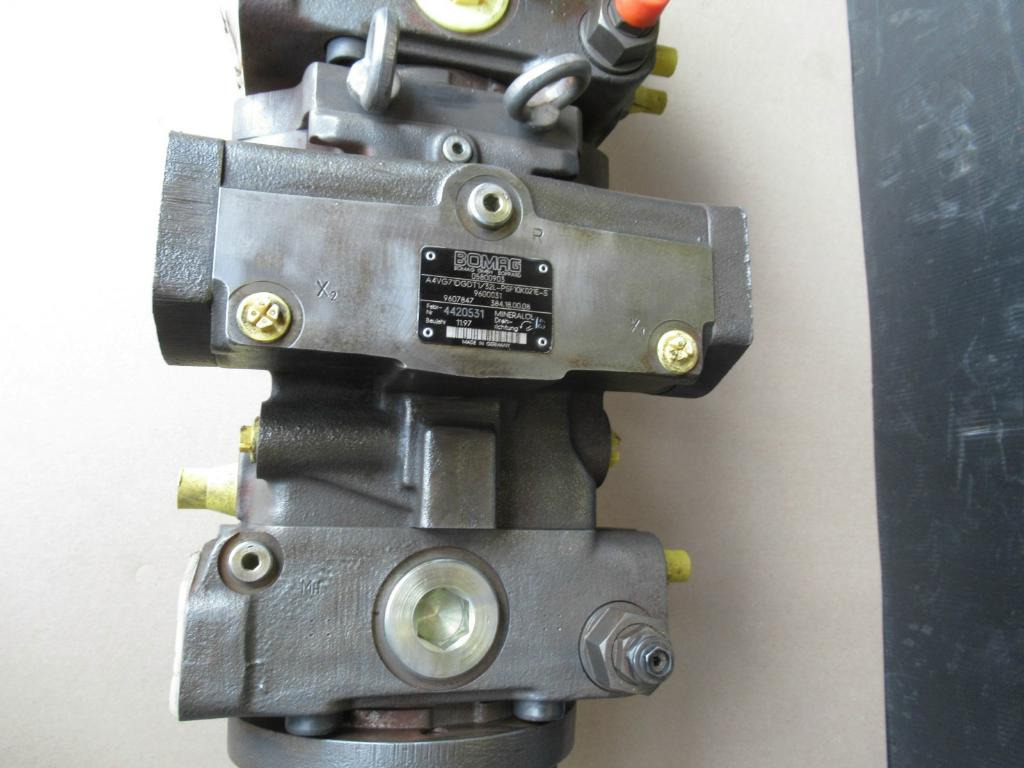 Bomag A4VG71DGDT1/32L-PSF10K021E-S - - Hydraulic pump for Construction machinery: picture 2 Bomag A4VG71DGDT1/32L-PSF10K021E-S - - Hydraulic pump for Construction machinery: picture 2