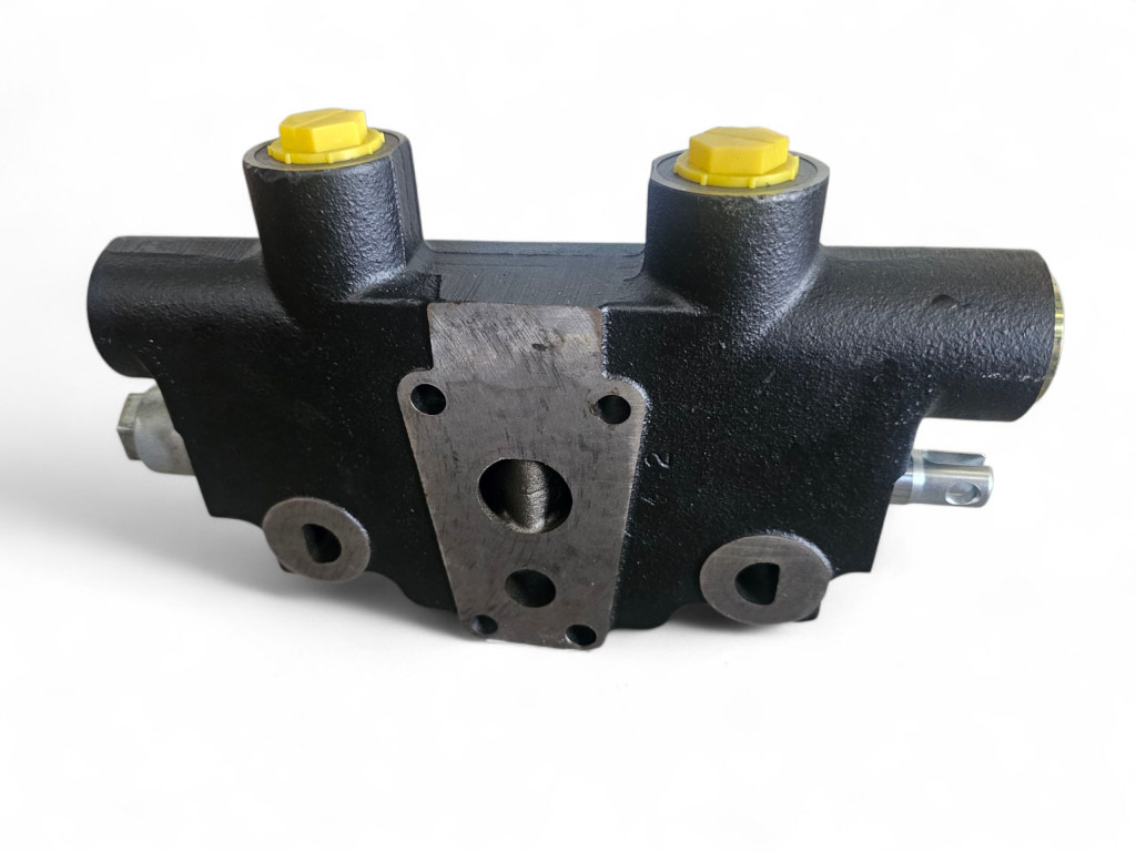Case 375782A2R - Hydraulic valve for Construction machinery: picture 2 Case 375782A2R - Hydraulic valve for Construction machinery: picture 2
