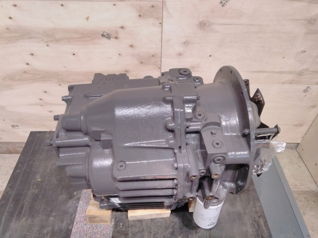 Case 87749355 - 87571324 - Gearbox for Construction machinery: picture 5 Case 87749355 - 87571324 - Gearbox for Construction machinery: picture 5