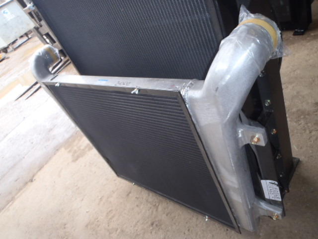 Case LN00100 - Intercooler for Construction machinery: picture 1 Case LN00100 - Intercooler for Construction machinery: picture 1