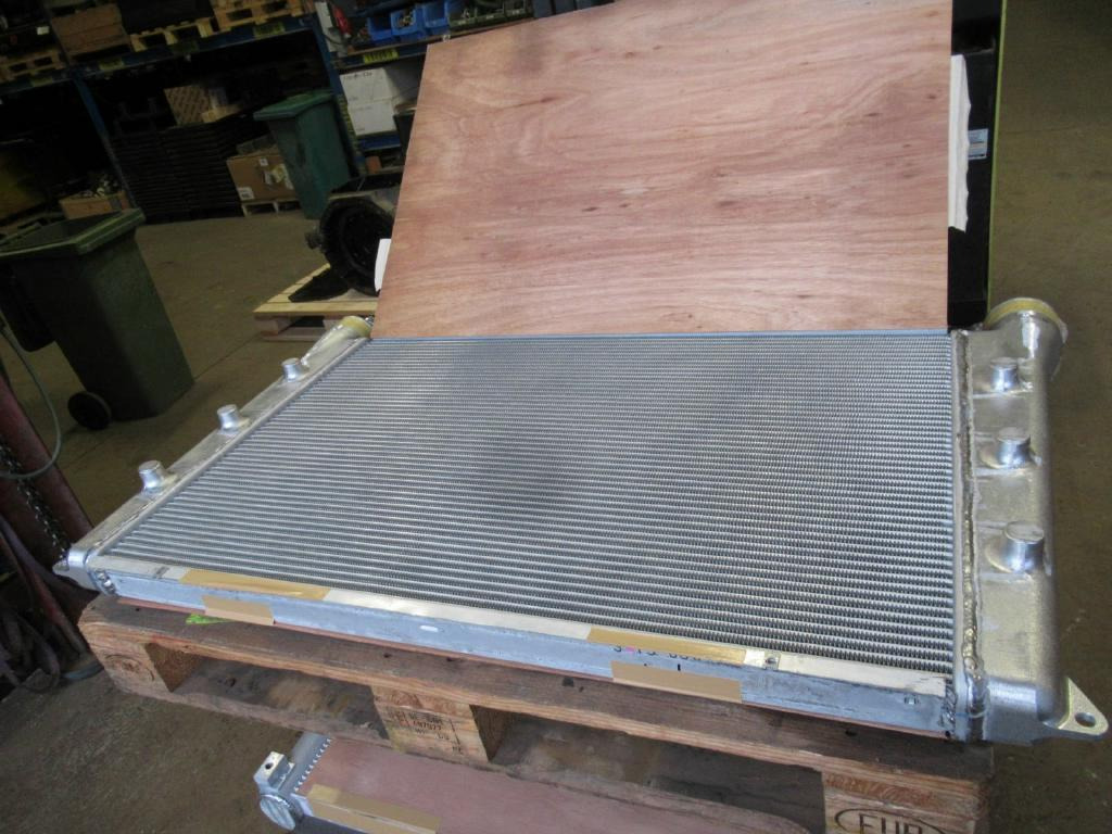 Case LN002560 - LN001630 - Intercooler for Construction machinery: picture 4 Case LN002560 - LN001630 - Intercooler for Construction machinery: picture 4