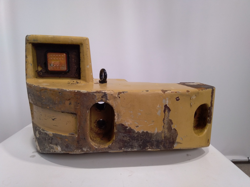 Caterpillar 2657605 - Counterweight for Construction machinery: picture 1 Caterpillar 2657605 - Counterweight for Construction machinery: picture 1