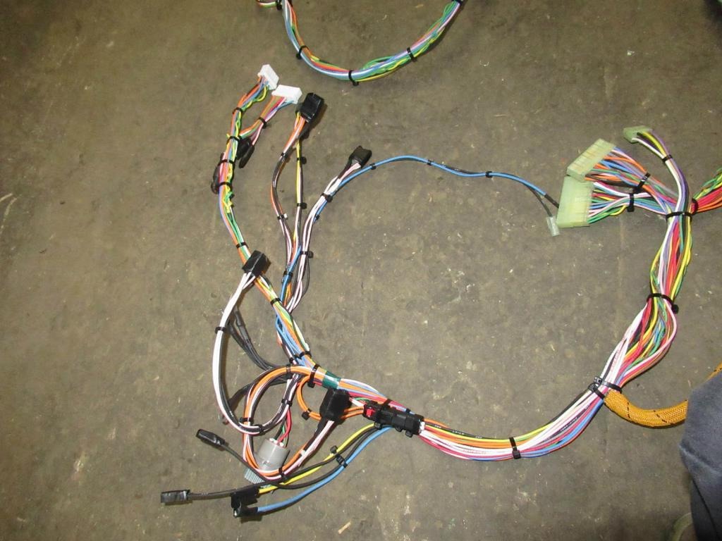 Caterpillar 3640306 - 2677682 - Cables/ Wire harness for Construction machinery: picture 3 Caterpillar 3640306 - 2677682 - Cables/ Wire harness for Construction machinery: picture 3