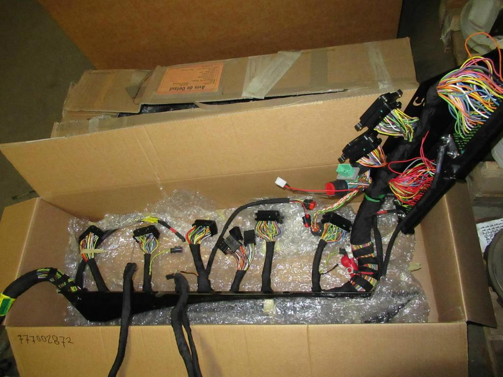 Caterpillar 3803503 - 3838538 - Cables/ Wire harness for Construction machinery: picture 1 Caterpillar 3803503 - 3838538 - Cables/ Wire harness for Construction machinery: picture 1