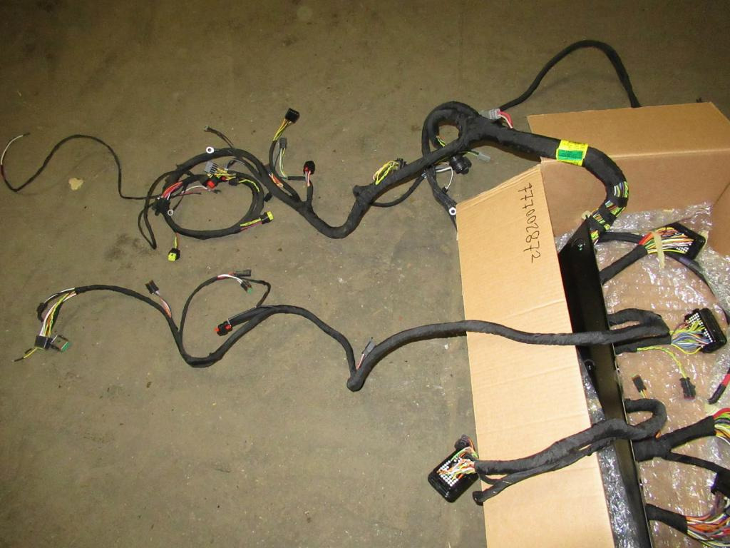 Caterpillar 3803503 - 3838538 - Cables/ Wire harness for Construction machinery: picture 4 Caterpillar 3803503 - 3838538 - Cables/ Wire harness for Construction machinery: picture 4