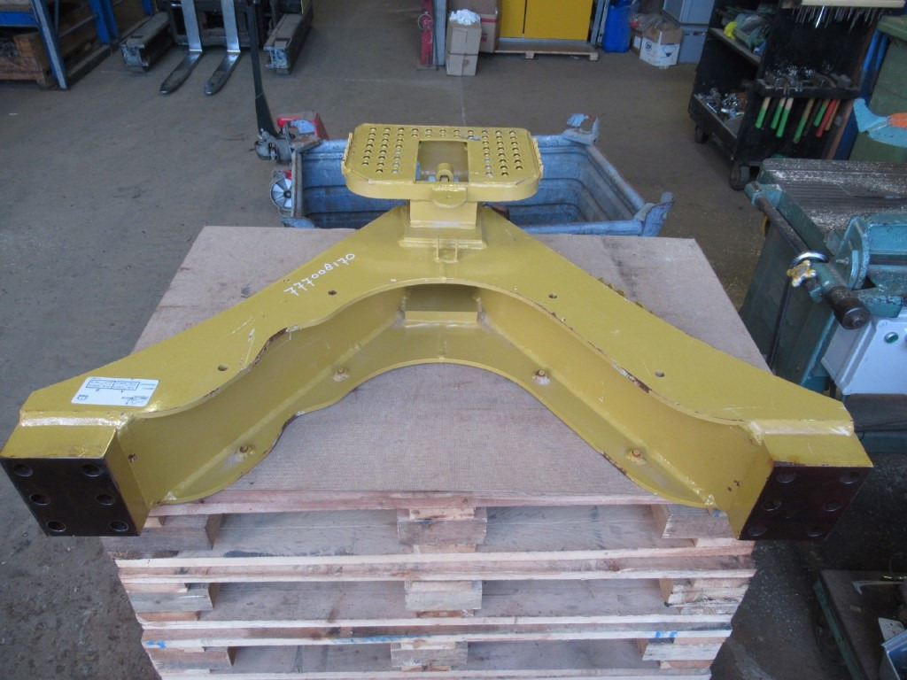 Caterpillar 5565917 - Quick coupler for Construction machinery: picture 1 Caterpillar 5565917 - Quick coupler for Construction machinery: picture 1