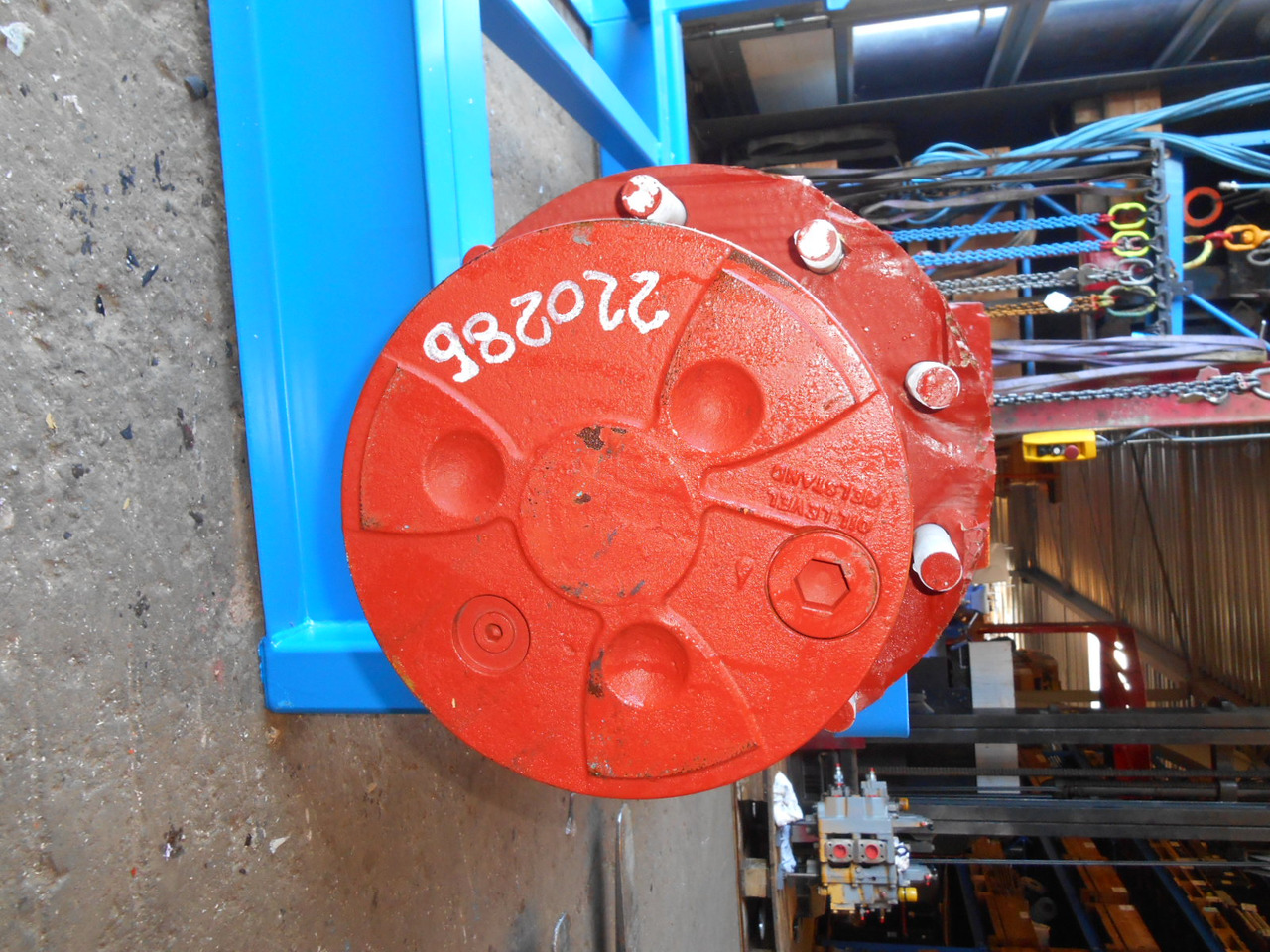 Doosan 1001040123 - 4472074052 - Front axle for Construction machinery: picture 2 Doosan 1001040123 - 4472074052 - Front axle for Construction machinery: picture 2