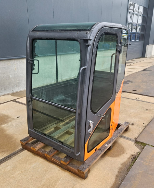 Doosan 220101-00070 - 220101-00070 - Cab for Construction machinery: picture 2 Doosan 220101-00070 - 220101-00070 - Cab for Construction machinery: picture 2