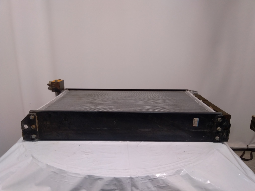 Hitachi 4655019 - Oil cooler for Construction machinery: picture 1 Hitachi 4655019 - Oil cooler for Construction machinery: picture 1