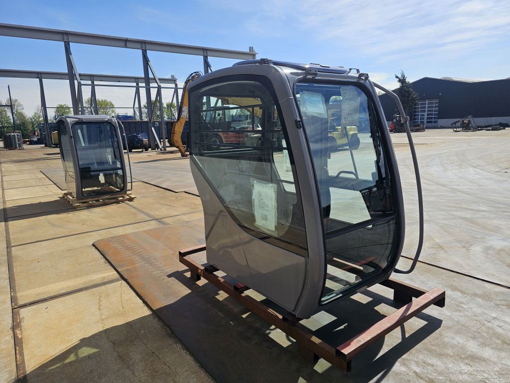 Hitachi ZX-1 Short Swing - 9230646 - Cab for Construction machinery: picture 3 Hitachi ZX-1 Short Swing - 9230646 - Cab for Construction machinery: picture 3