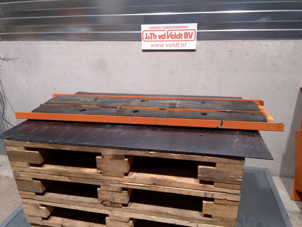 Hitachi ZX470LCH-5B - - Door and parts for Construction machinery: picture 2 Hitachi ZX470LCH-5B - - Door and parts for Construction machinery: picture 2