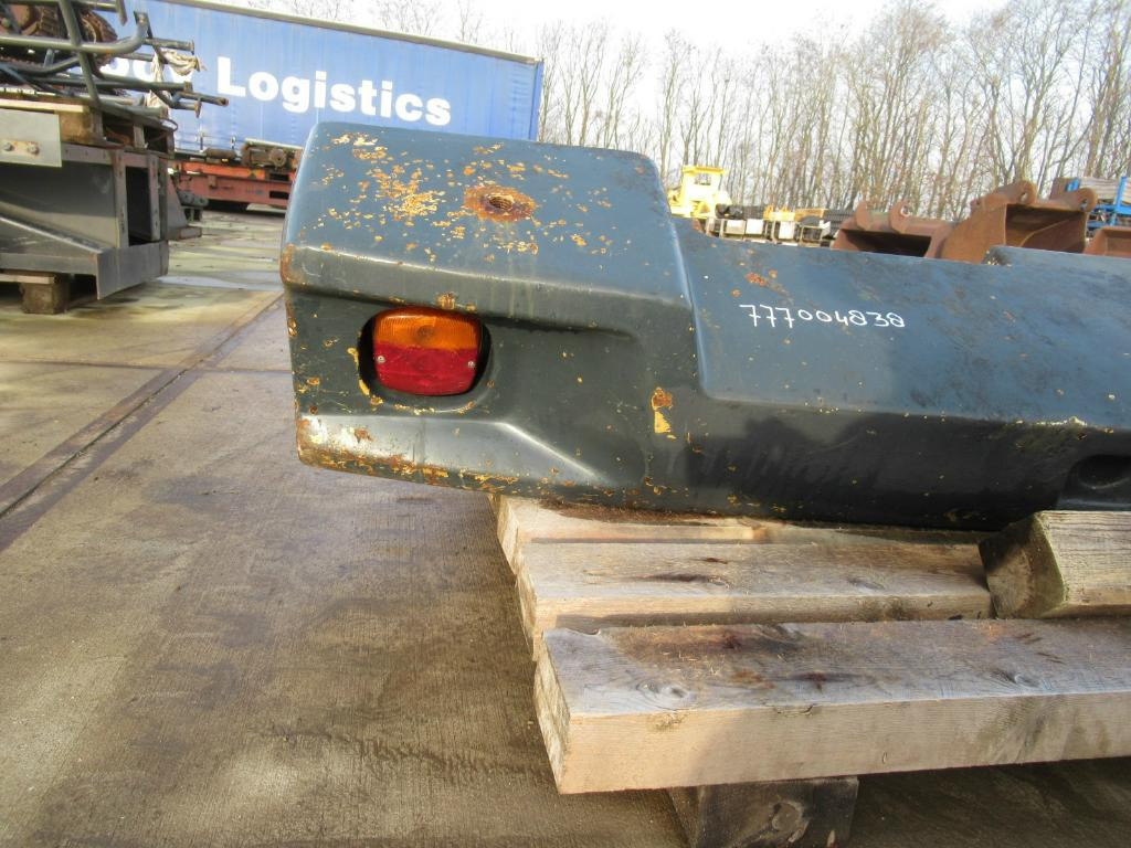 Hyundai 980 - - Bumper for Wheel loader: picture 2 Hyundai 980 - - Bumper for Wheel loader: picture 2