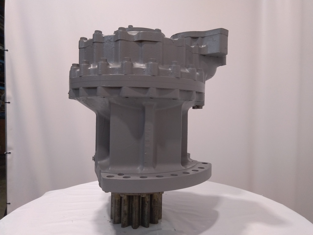 Komatsu 208-26-00100 - Swing motor for Construction machinery: picture 2 Komatsu 208-26-00100 - Swing motor for Construction machinery: picture 2