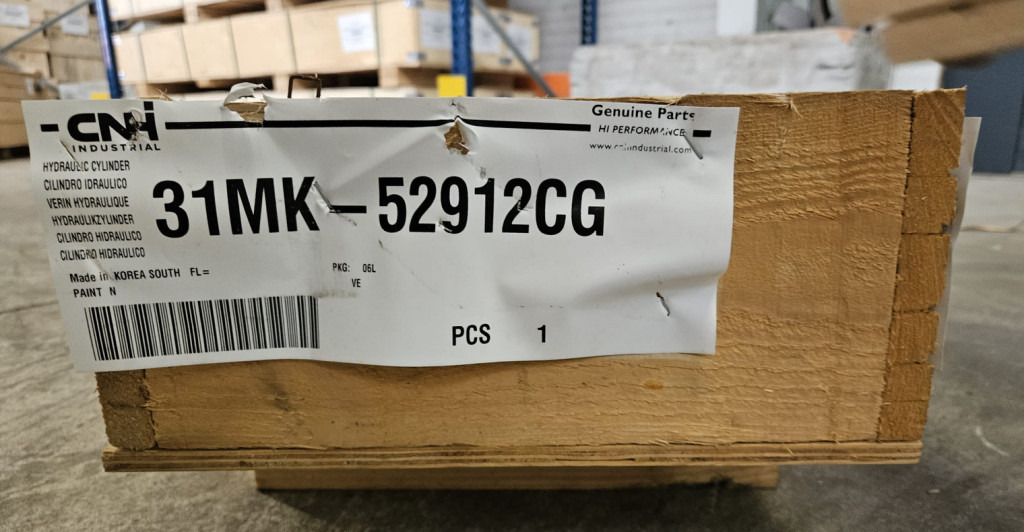 New Holland 31MK-52912CG - Hydraulic cylinder for Construction machinery: picture 2 New Holland 31MK-52912CG - Hydraulic cylinder for Construction machinery: picture 2