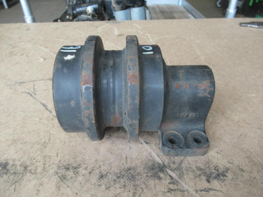 New Holland 71460901 - Track roller for Construction machinery: picture 1 New Holland 71460901 - Track roller for Construction machinery: picture 1