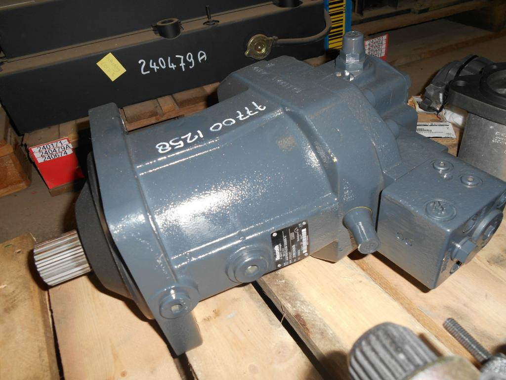 New Holland 8912707 - 8911113 - Hydraulic motor for Construction machinery: picture 4 New Holland 8912707 - 8911113 - Hydraulic motor for Construction machinery: picture 4