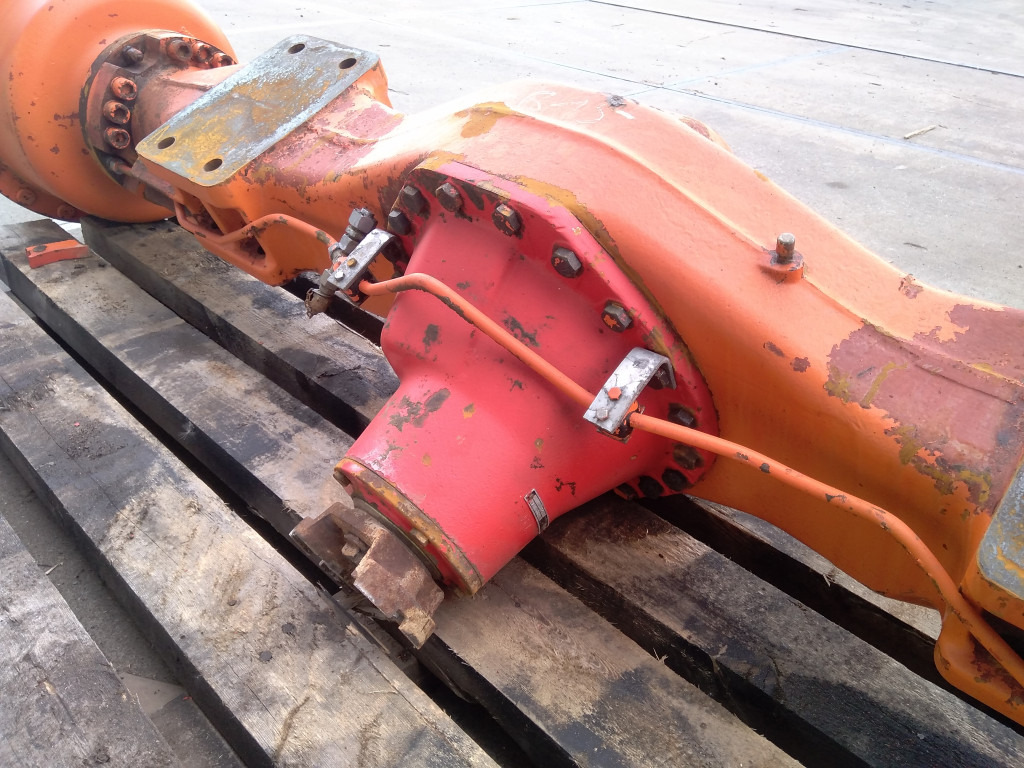 O&K 4517615 - Front axle for Construction machinery: picture 3 O&K 4517615 - Front axle for Construction machinery: picture 3