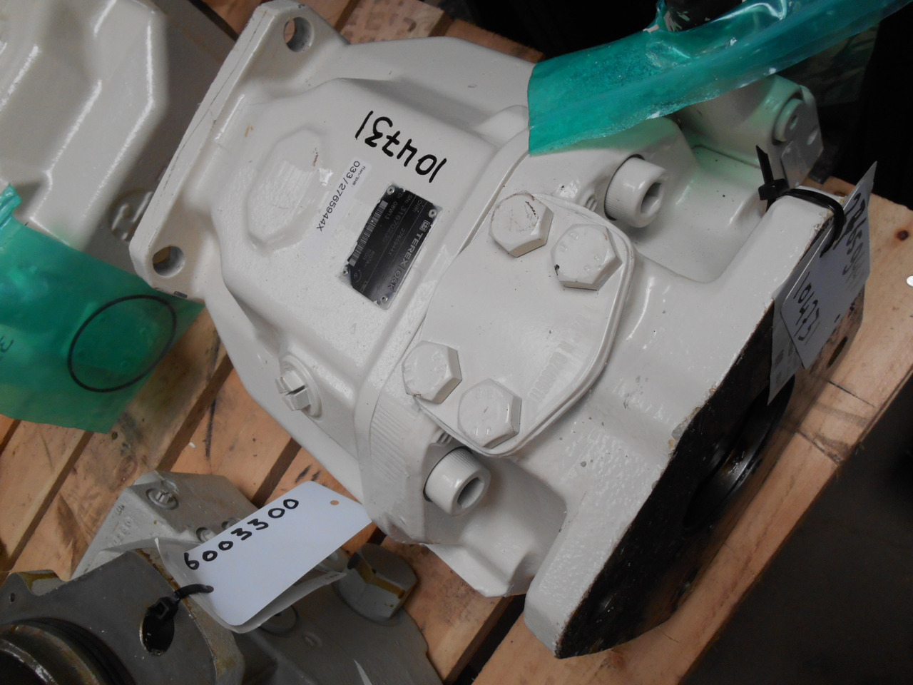 Terex O&K A10VO140DRG/31L-PSD12K01-S0679 (AP) - - Hydraulic pump for Construction machinery: picture 1 Terex O&K A10VO140DRG/31L-PSD12K01-S0679 (AP) - - Hydraulic pump for Construction machinery: picture 1