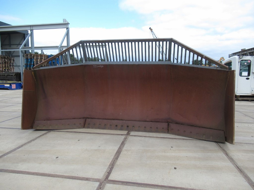 Volvo - Blade: picture 4 Volvo - Blade: picture 4