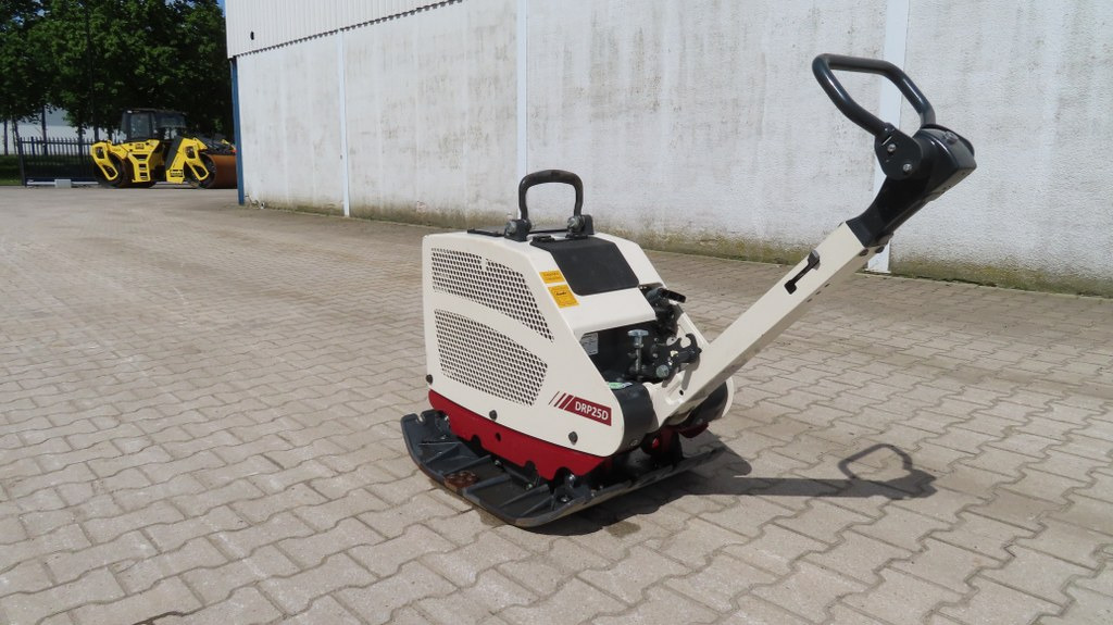 Dynapac DRP 25 D - Vibratory plate: picture 4 Dynapac DRP 25 D - Vibratory plate: picture 4