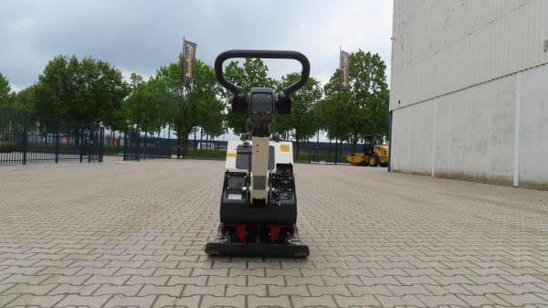 Dynapac DRP 45 DX - Vibratory plate: picture 3 Dynapac DRP 45 DX - Vibratory plate: picture 3