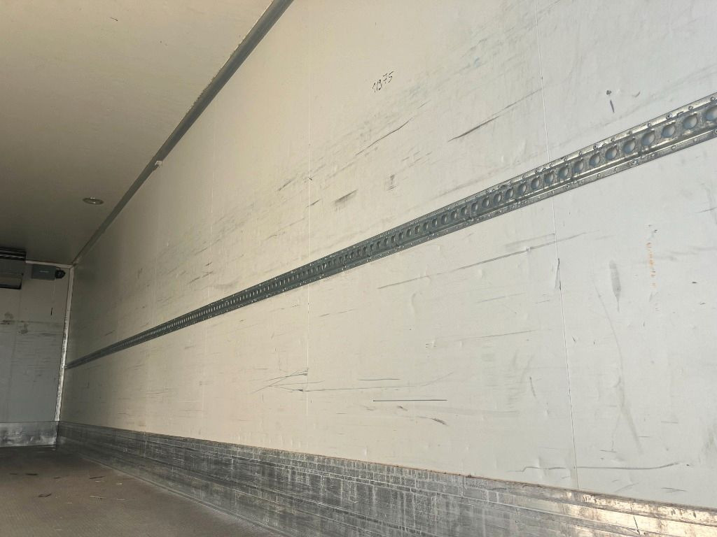 New Refrigerator swap body Krone Wechselbrücke Kühlaufbau: picture 13 New Refrigerator swap body Krone Wechselbrücke Kühlaufbau: picture 13