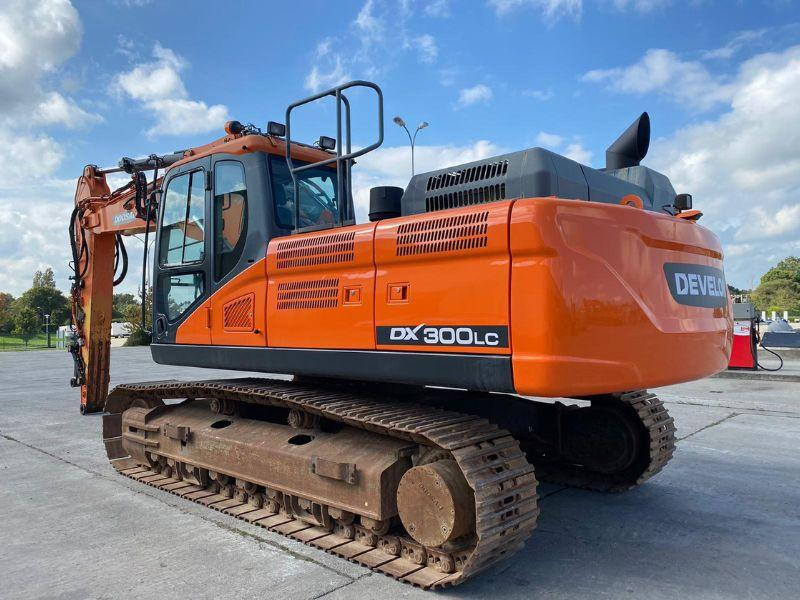 Doosan DX300LC - Crawler excavator: picture 2 Doosan DX300LC - Crawler excavator: picture 2