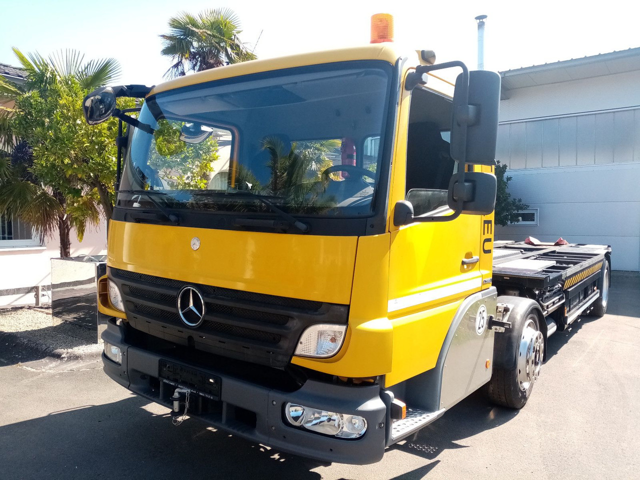 Mercedes-Benz Kamag Wiesel/WBH/KB3886/mit Garantie - Container transporter/ Swap body truck: picture 1 Mercedes-Benz Kamag Wiesel/WBH/KB3886/mit Garantie - Container transporter/ Swap body truck: picture 1