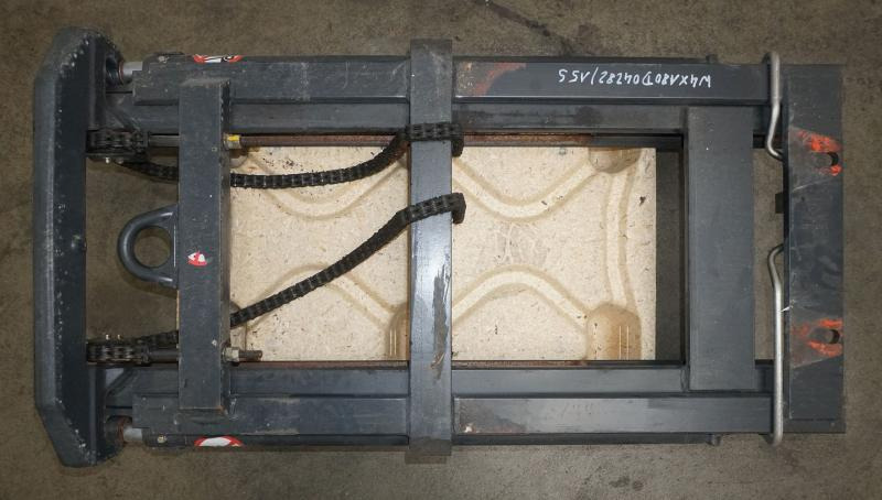 LINDE Hubgerüst - Attachment for Material handling equipment: picture 3 LINDE Hubgerüst - Attachment for Material handling equipment: picture 3